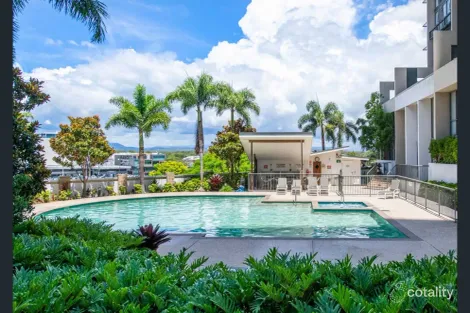 216/105 Scarborough St, Southport, QLD 4215