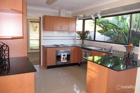 16 Battlement Cres, Castle Hill, NSW 2154