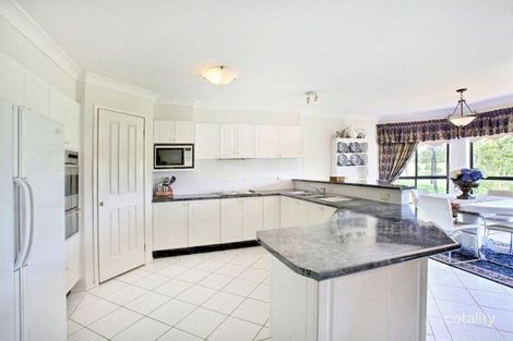 Property photo of 15 Glenavon Place Glen Alpine NSW 2560