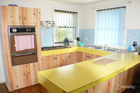 Property photo of 8 Paradise Place St Clair NSW 2759