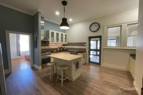 Property photo of 13 Station Street Kangaroo Flat VIC 3555