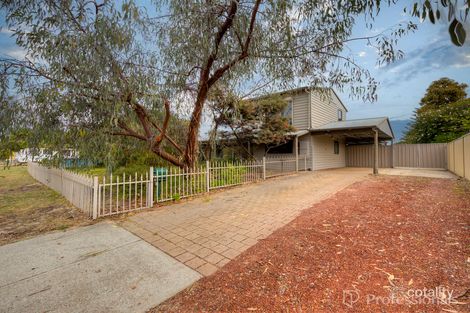 130 Kingfisher Ave, Ballajura, WA 6066