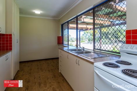 Property photo of 5 Abbott Way Swan View WA 6056