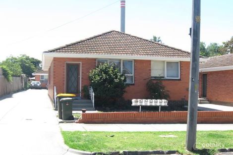 10 Peel St, Newport, VIC 3015