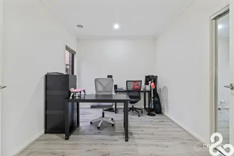 Property photo of 20 Daintree Entrance Donnybrook VIC 3064