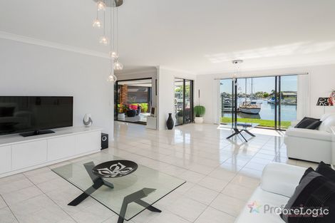 Property photo of 21 Columbus Drive Hollywell QLD 4216