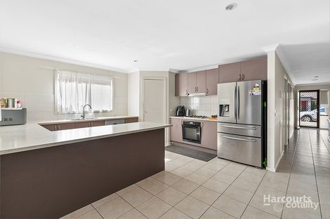 Property photo of 50 Melissa Way Pakenham VIC 3810