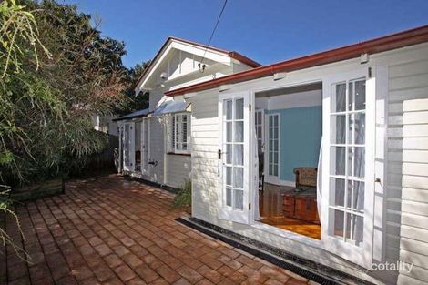 Property photo of 404 Waterworks Road Ashgrove QLD 4060