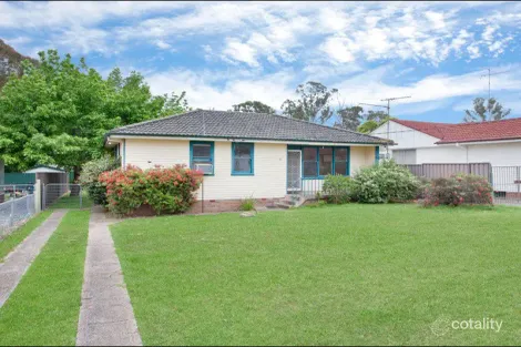 14 Moresby Cres, Whalan, NSW 2770