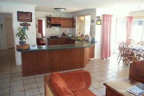 Property photo of 20 Woolmers Court Wattle Grove NSW 2173