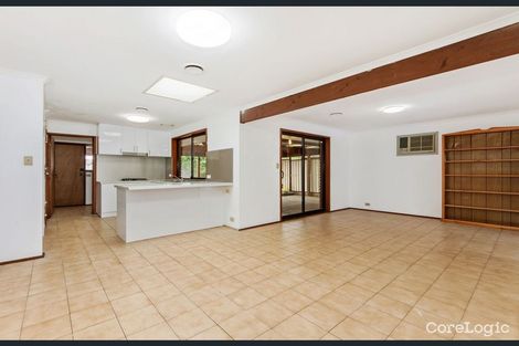 Property photo of 10 Gryphon Walk Kings Park VIC 3021