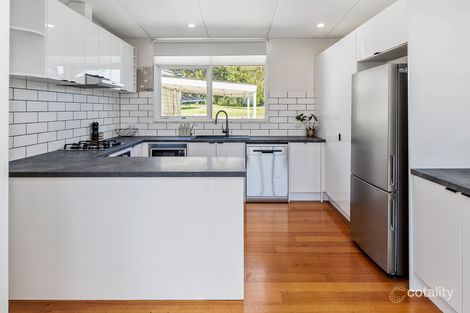 Property photo of 11 Quarry Road Langwarrin VIC 3910