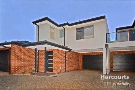 2/11 Portsmouth Pl, Epping, VIC 3076
