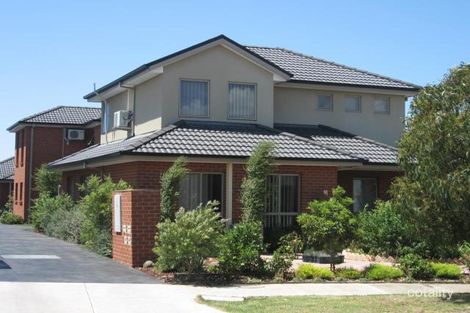 1/10 Millawa Ave, St Albans, VIC 3021