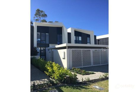 Property photo of 17 Terraces Court Peregian Springs QLD 4573