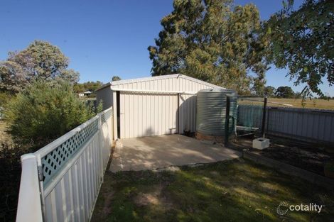Property photo of 1 Dolton Way Merredin WA 6415