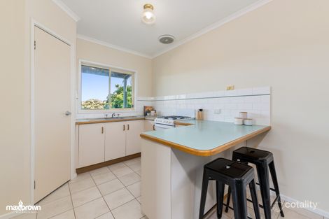 Property photo of 1/30 Old Kent Road Mooroolbark VIC 3138