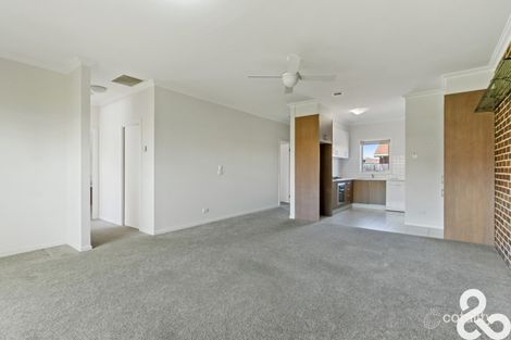 Property photo of 4/20 Ashley Street Reservoir VIC 3073