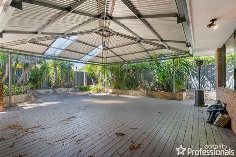 Property photo of 21 Silky Oak Lane Willetton WA 6155