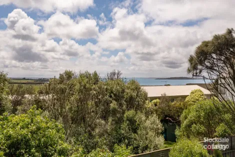 Property photo of 8 Dunvegan Crescent Surf Beach VIC 3922