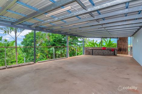 Property photo of 17 Darkin Close Smithfield QLD 4878