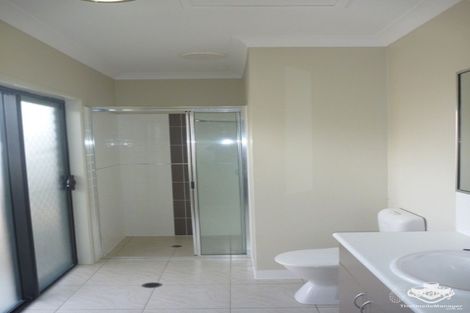 Property photo of 35 Euro Boulevard Kirwan QLD 4817