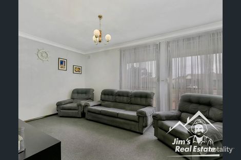 Property photo of 17 Armona Avenue Para Vista SA 5093