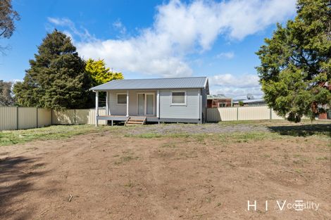 Property photo of 92 Sternberg Crescent Wanniassa ACT 2903