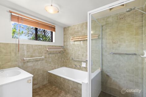 Property photo of 2/5 Corowa Court Mooloolaba QLD 4557