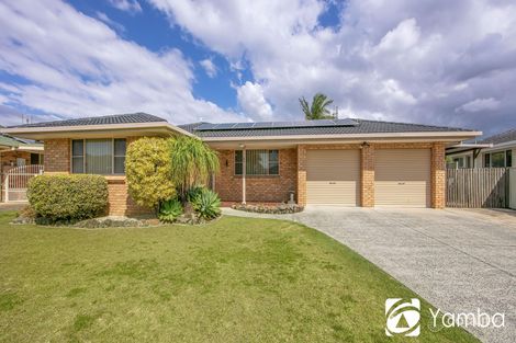 42 Admiralty Ct, Yamba, NSW 2464