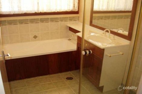 Property photo of 8 Greenbrook Place Horsley NSW 2530