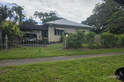 22 Reservoir Rd, Manoora, QLD 4870