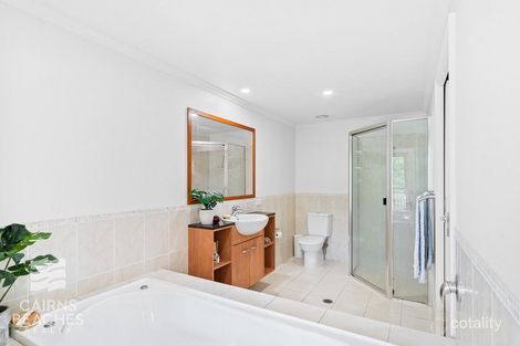 Property photo of 20/5-7 Arlington Esplanade Clifton Beach QLD 4879