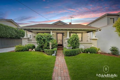 Property photo of 33 Hill Street Box Hill South VIC 3128