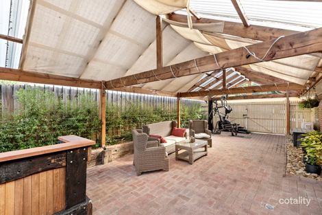 Property photo of 1 Shrubby Walk Croydon South VIC 3136
