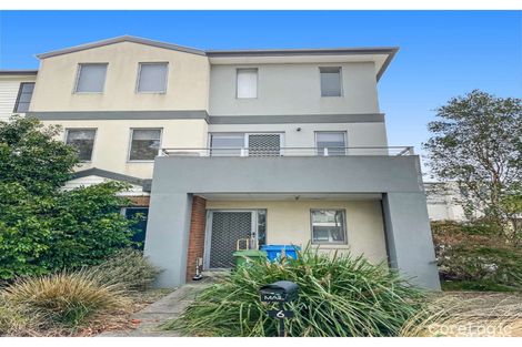 Property photo of 6/10 Mickleham Drive Cranbourne North VIC 3977