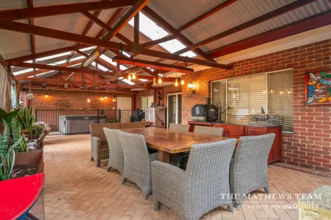 Property photo of 23 Costata Cove Roleystone WA 6111