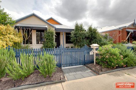 108 Aurora Dr, Atwell, WA 6164