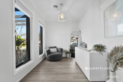 Property photo of 9 Florida Court Berwick VIC 3806