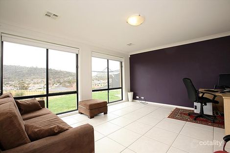 Property photo of 26 Orange Thorn Crescent Banks ACT 2906