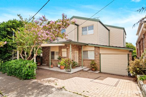 Property photo of 2 Segenhoe Street Arncliffe NSW 2205