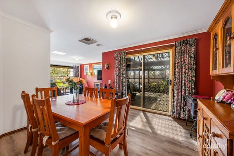 Property photo of 33 Magnolia Crescent Craigmore SA 5114