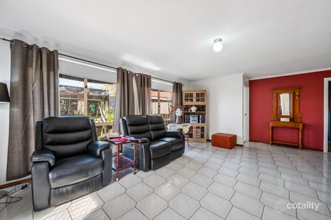 Property photo of 33 Magnolia Crescent Craigmore SA 5114