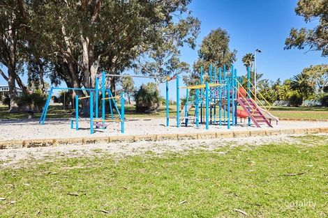 21a Honeysett Ct, Hamilton Hill, WA 6163