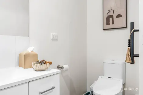 Property photo of 4 Autumn Court Russell Island QLD 4184