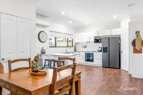 Property photo of 4 Autumn Court Russell Island QLD 4184