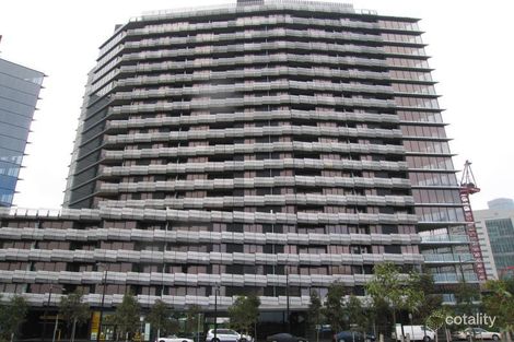 305/8 Waterview Walk, Docklands, VIC 3008