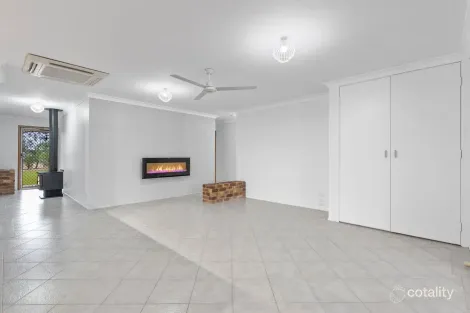 Property photo of 27 Laurette Drive Glenore Grove QLD 4342