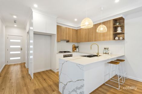 Property photo of 9 Lavis Drive Mount Warrigal NSW 2528
