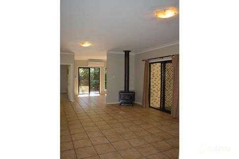 Property photo of 33 Sheepstation Gully Close Mount Crosby QLD 4306